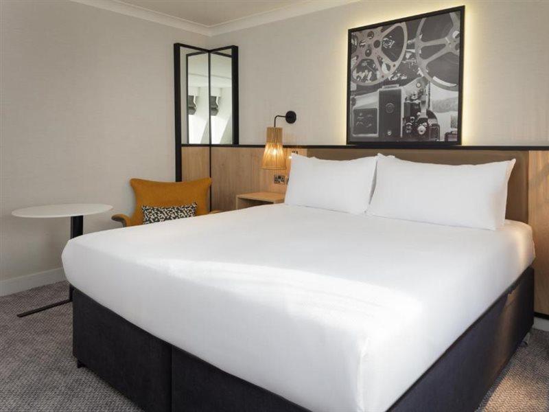 Doubletree By Hilton London Elstree 4*